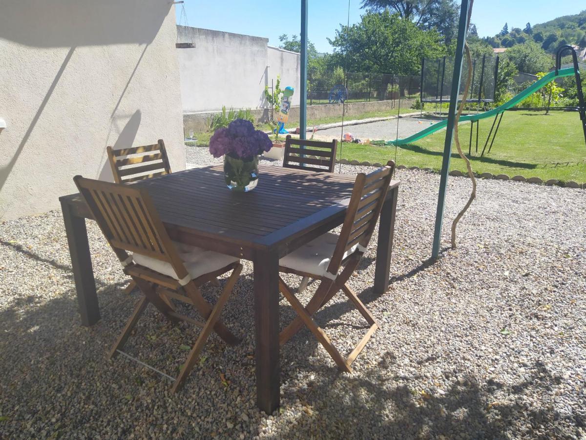 Studio 26 Vic-le-Comte Zewnętrze zdjęcie